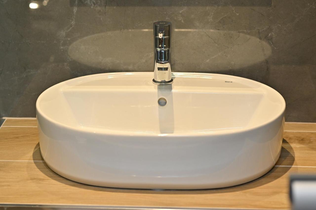 Maltepe Luxury Accommodation By Travel Pro Services Kallithea  Buitenkant foto