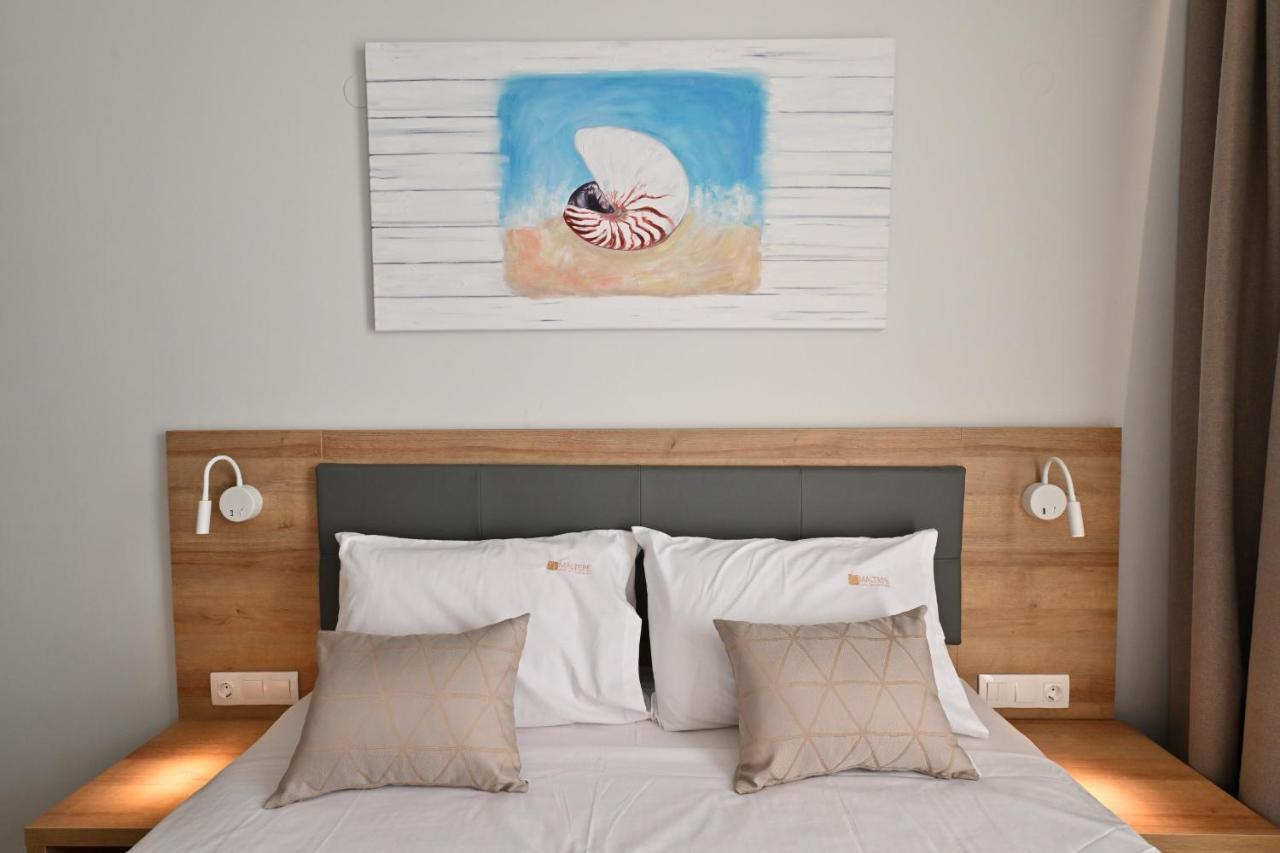 Maltepe Luxury Accommodation By Travel Pro Services Kallithea  Buitenkant foto