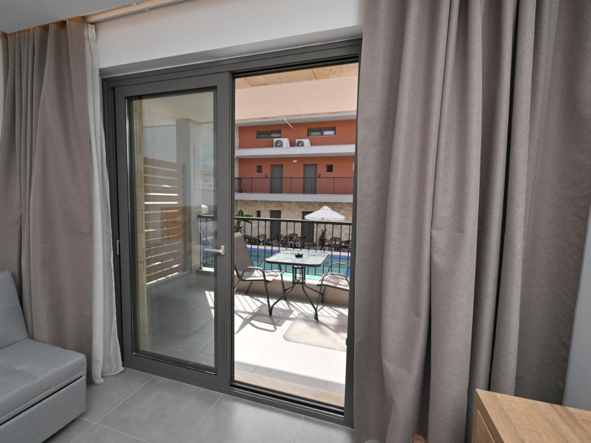 Maltepe Luxury Accommodation By Travel Pro Services Kallithea  Buitenkant foto