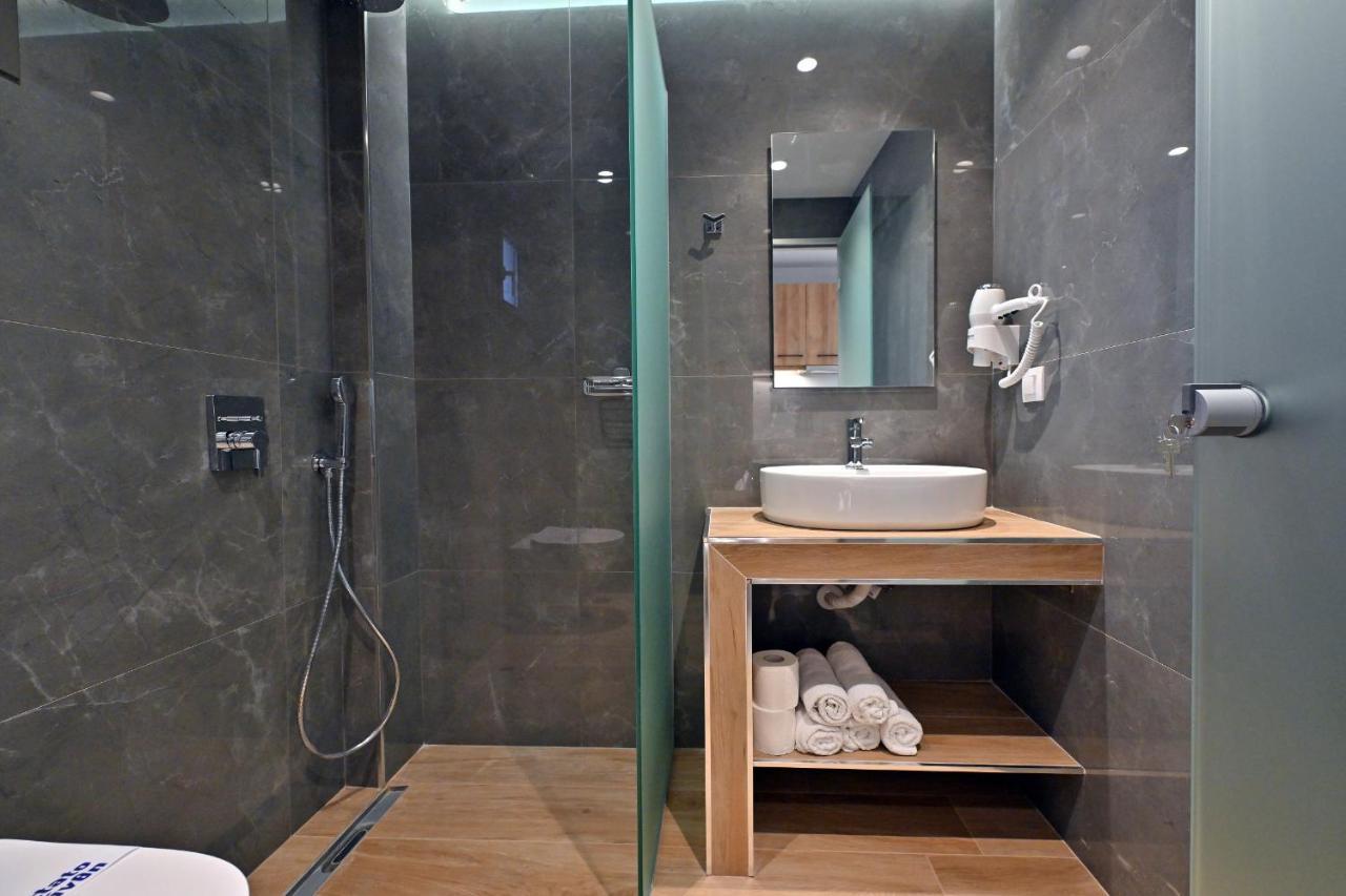 Maltepe Luxury Accommodation By Travel Pro Services Kallithea  Buitenkant foto
