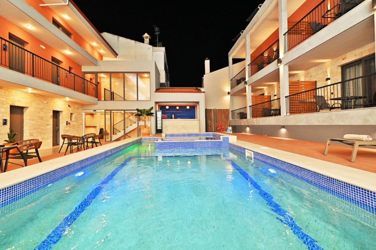 Maltepe Luxury Accommodation By Travel Pro Services Kallithea  Buitenkant foto