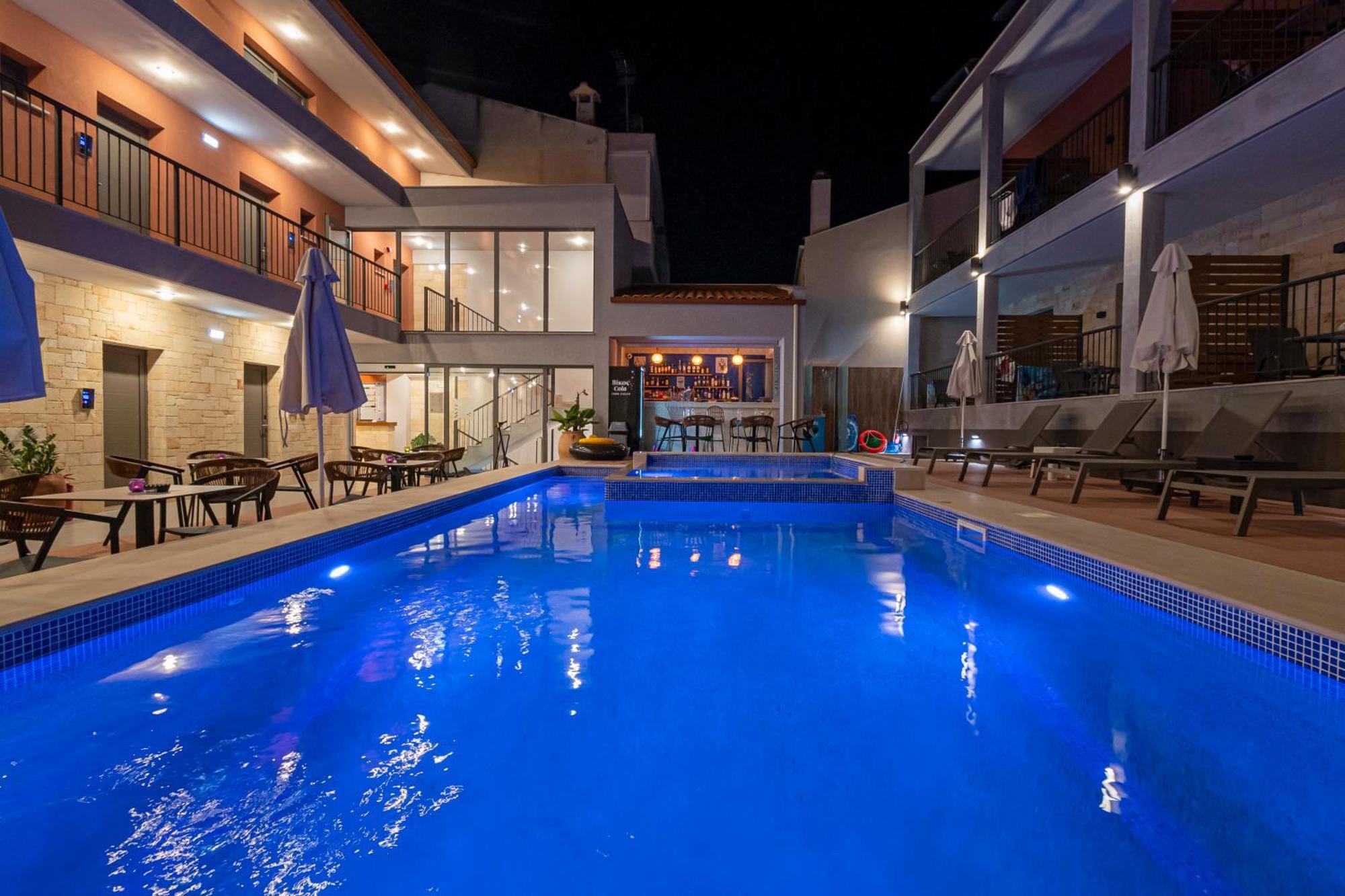 Maltepe Luxury Accommodation By Travel Pro Services Kallithea  Buitenkant foto